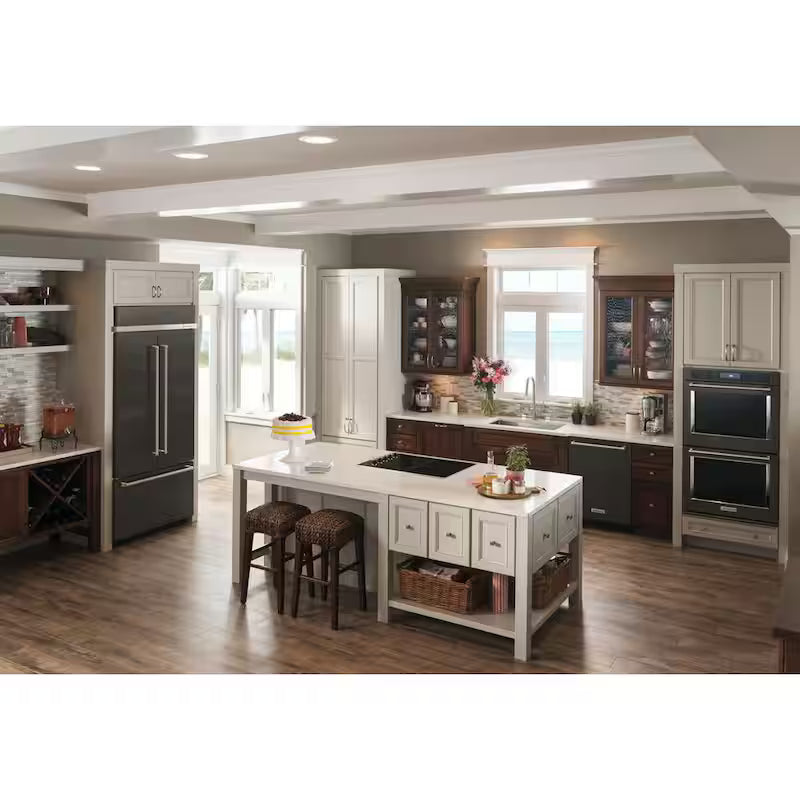 Built-In French Door Refrigerator with Platinum Interior N95771