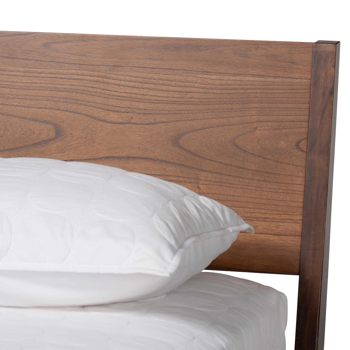 Walnut Brown Wood King Size Platform Bed M921457