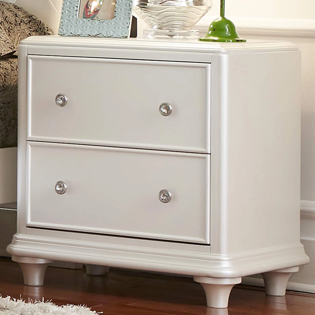 White 2 Drawer Night Stand L560