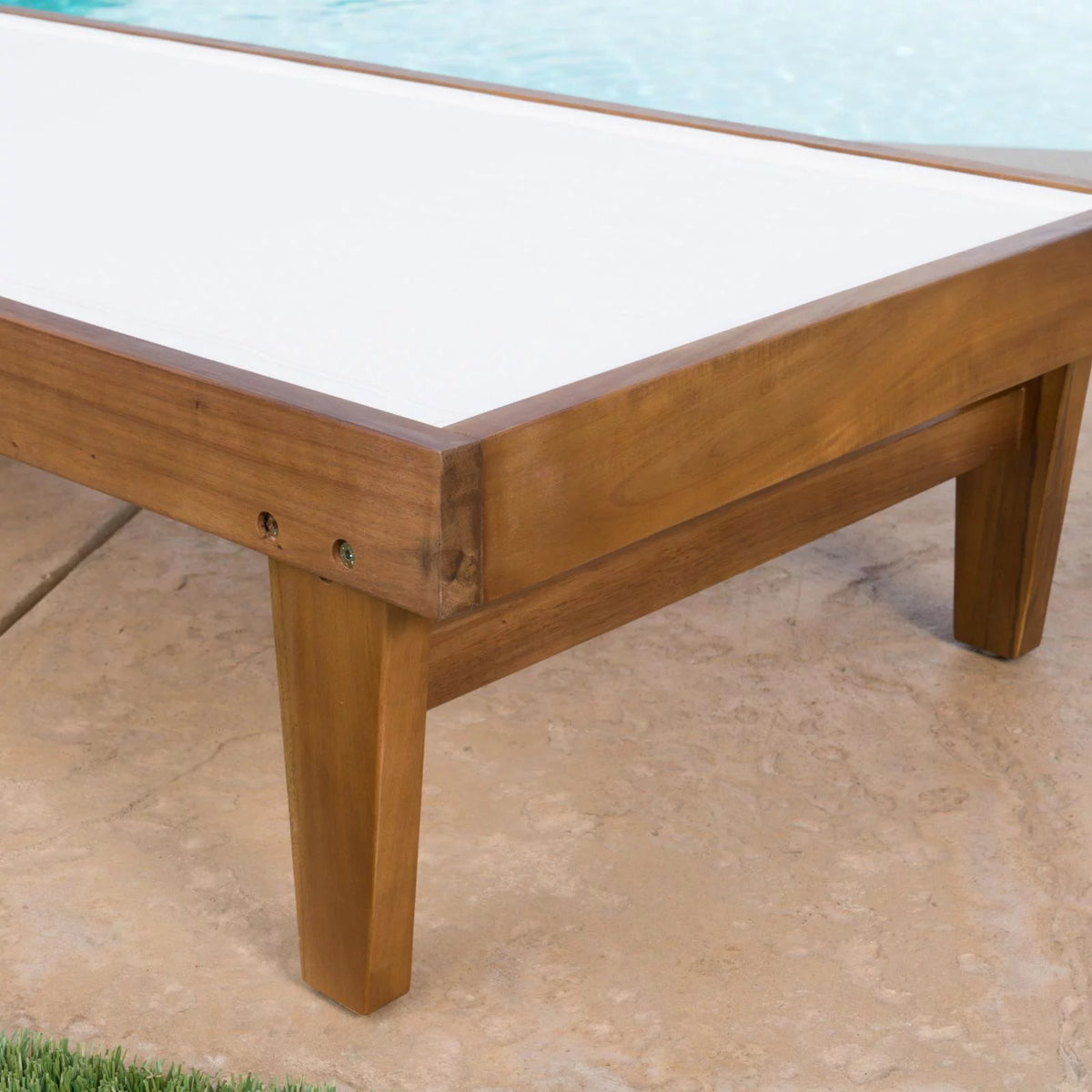 Acacia Wood and Mesh Chaise Lounge X520