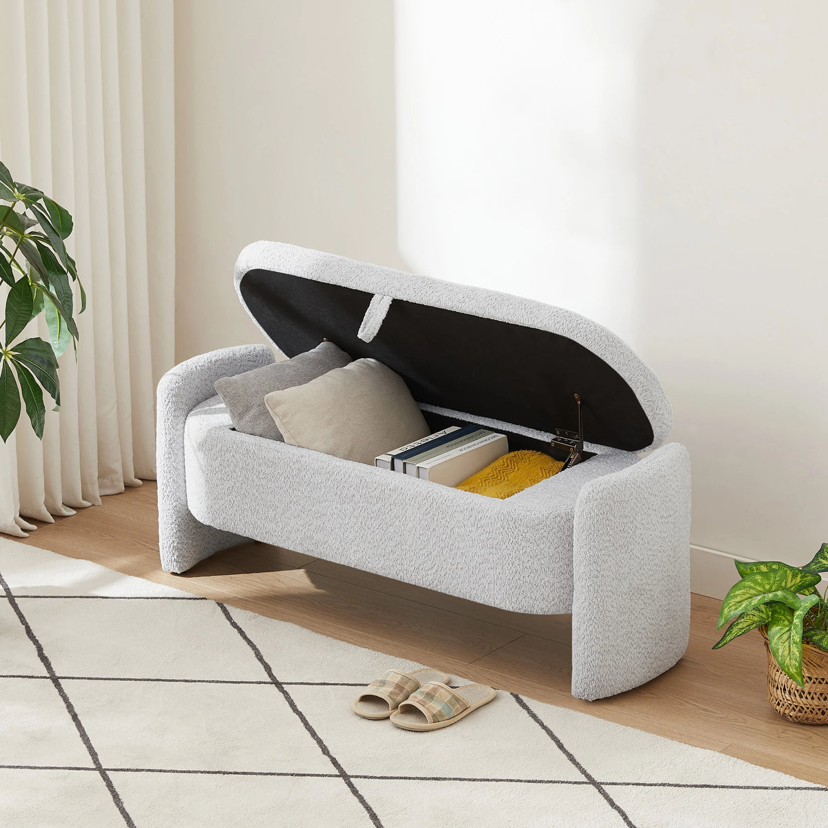 Oval 3D Lamb Fleece Storage Bench U1991