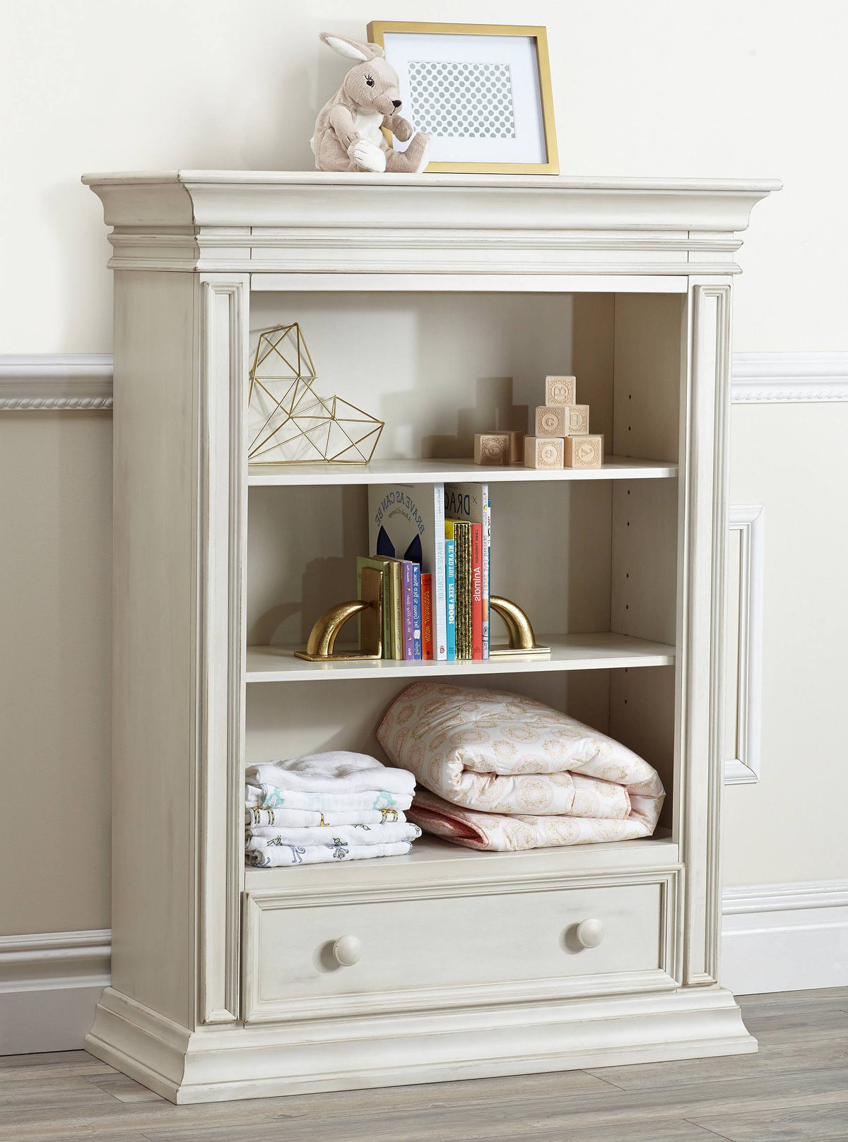 Antique White Bookcase K117878