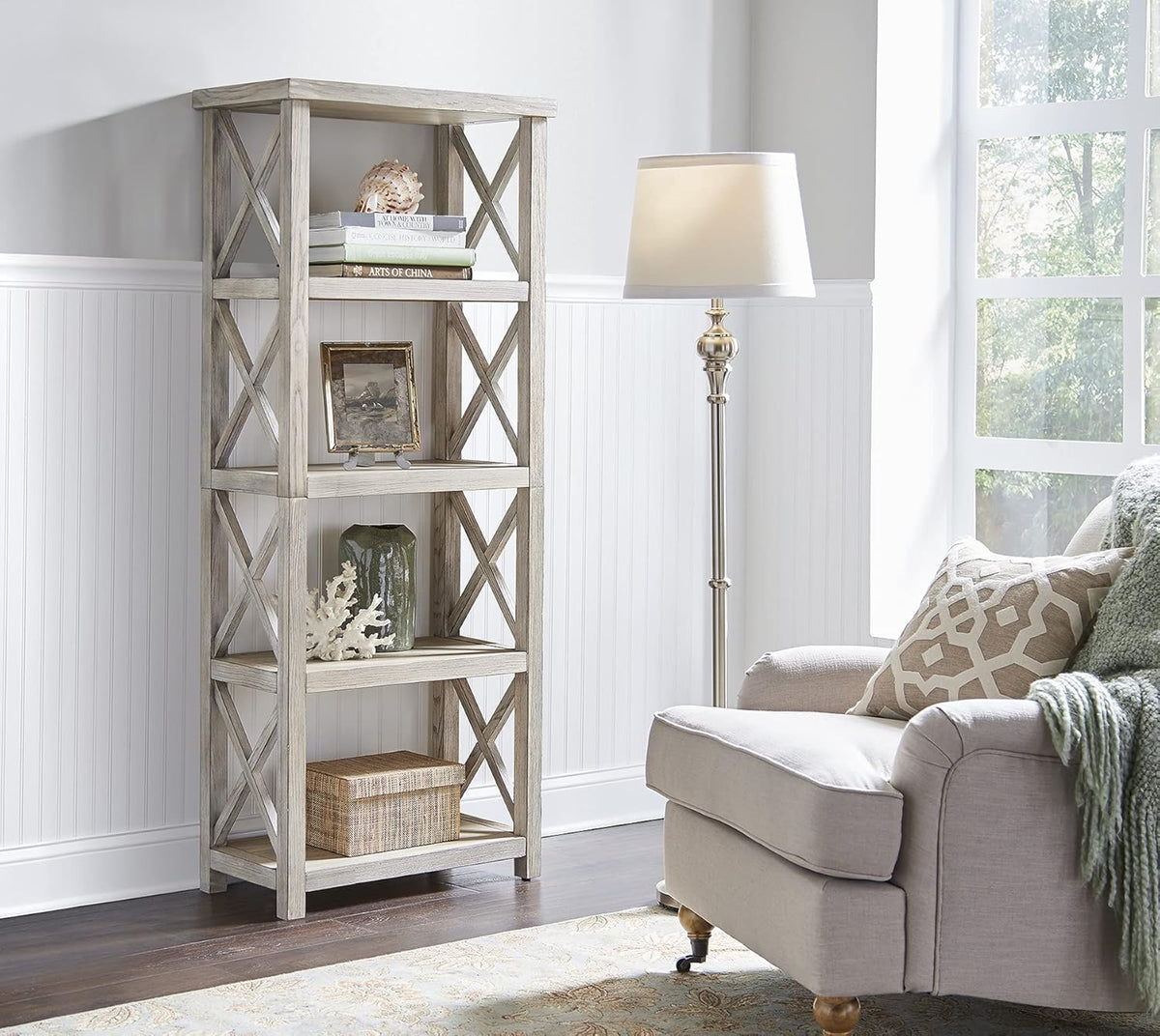Tall Bookcase R958298