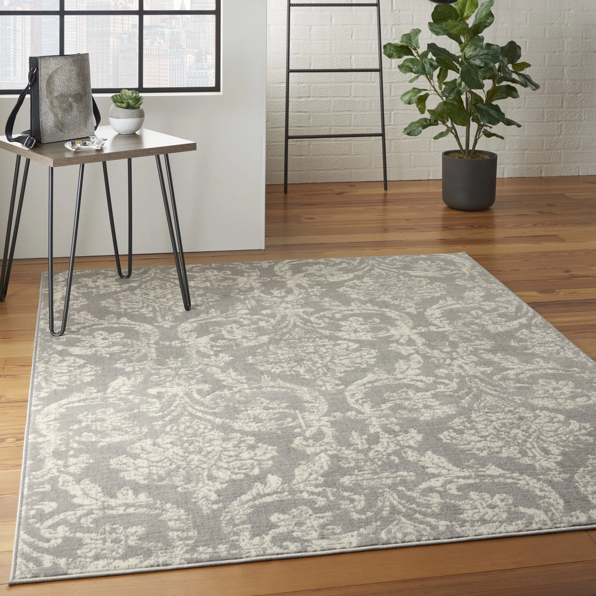 Ivory/Blue Vintage Area Rug O19610