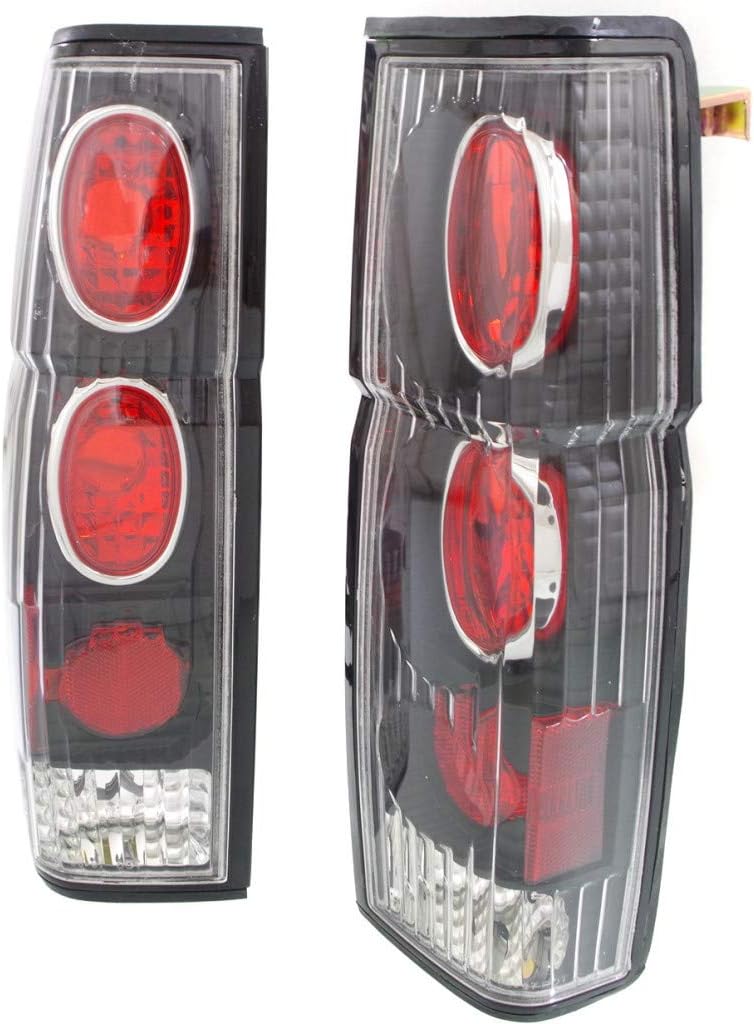 Black Clear Lens Tail Light Assembly for Nissan D21 L992