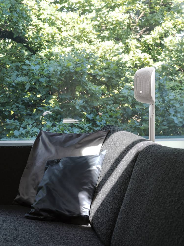 Matte White Satellite Speaker R895615