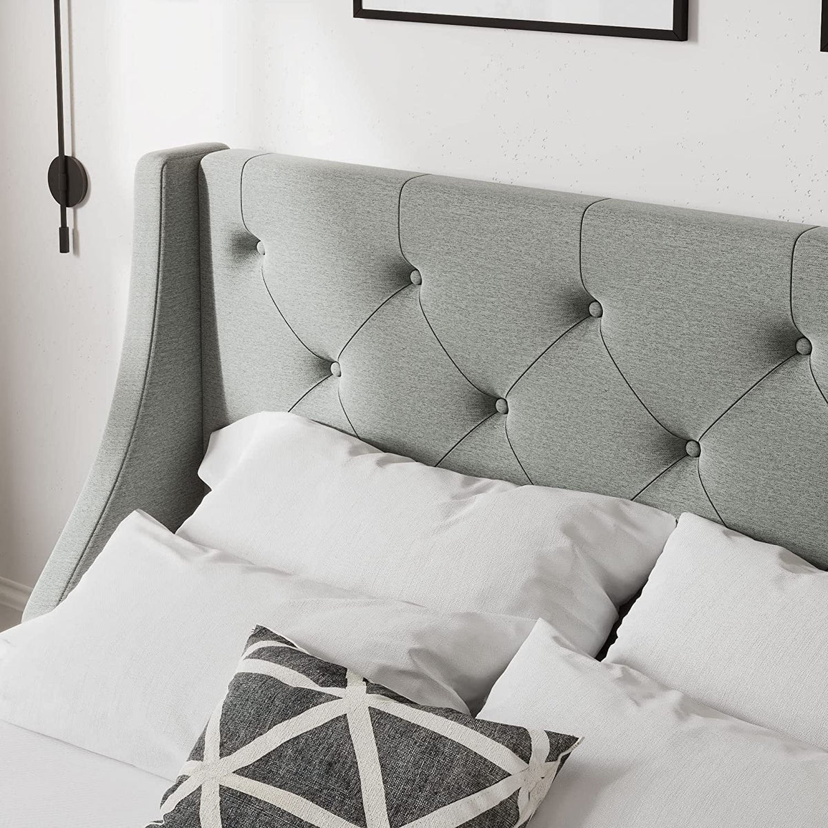 Queen Size Bed Frame with 4 Storage Drawers Q712