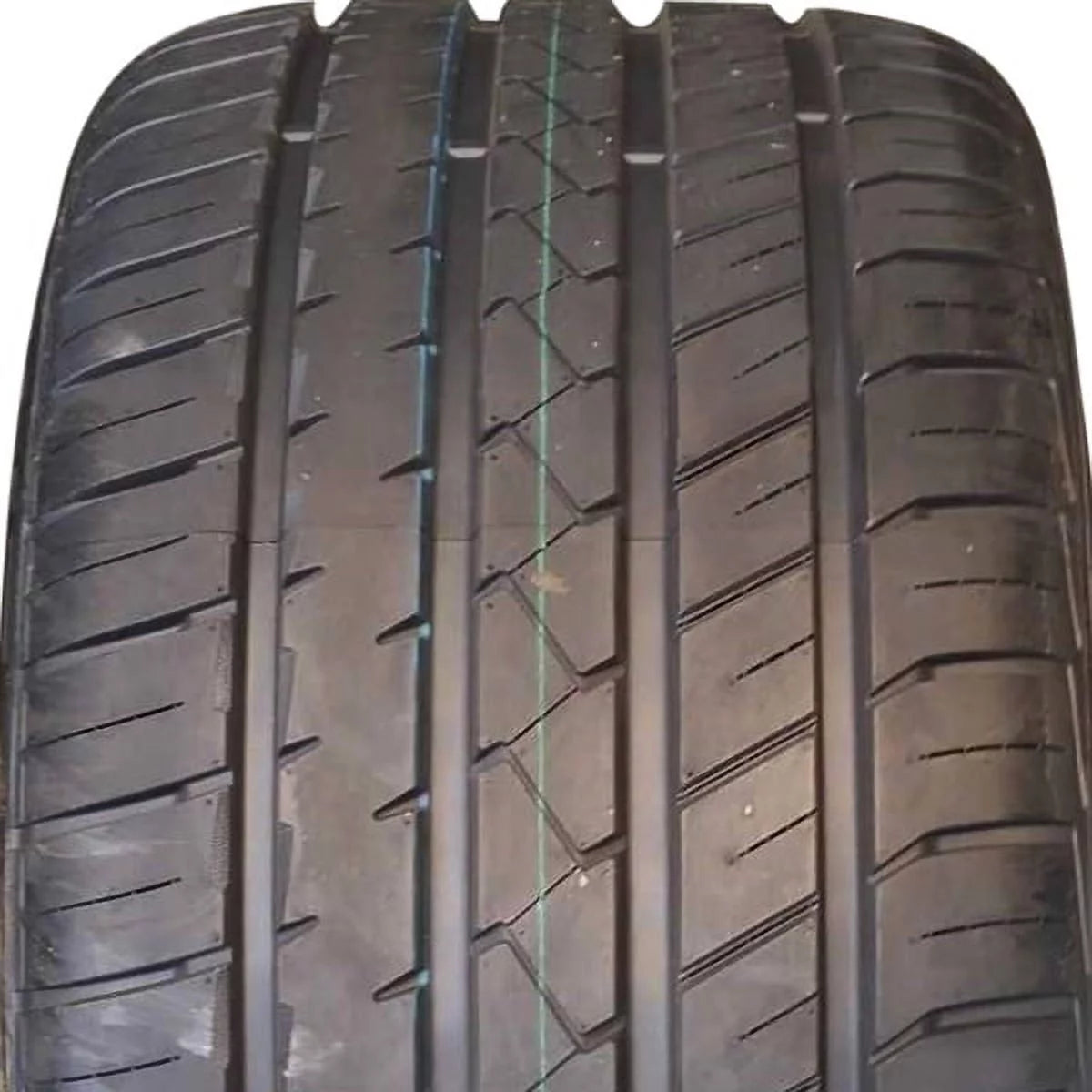 255/30ZR22 95W XL All Season Ultra High Performance Tires O189