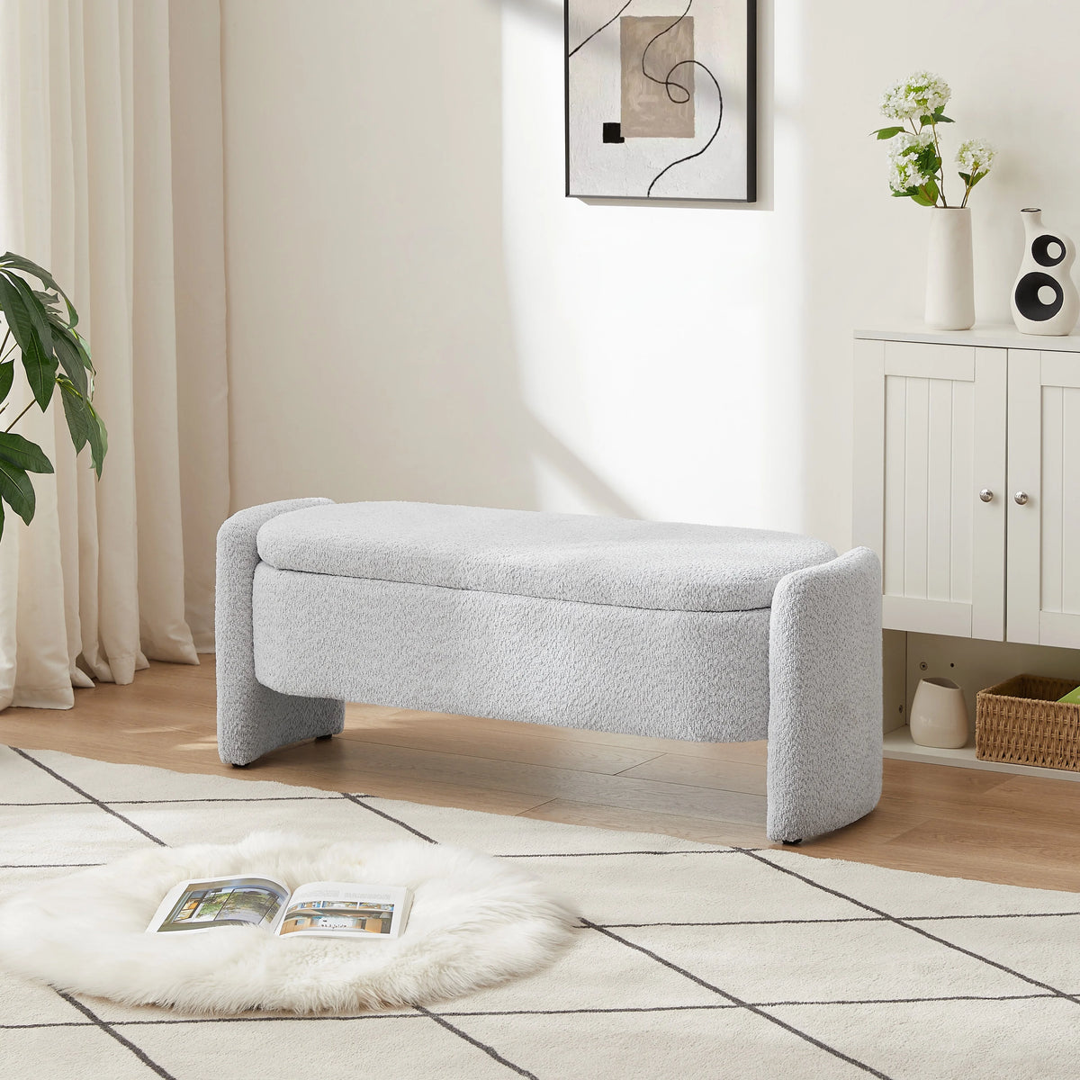 Oval 3D Lamb Fleece Storage Bench U1991
